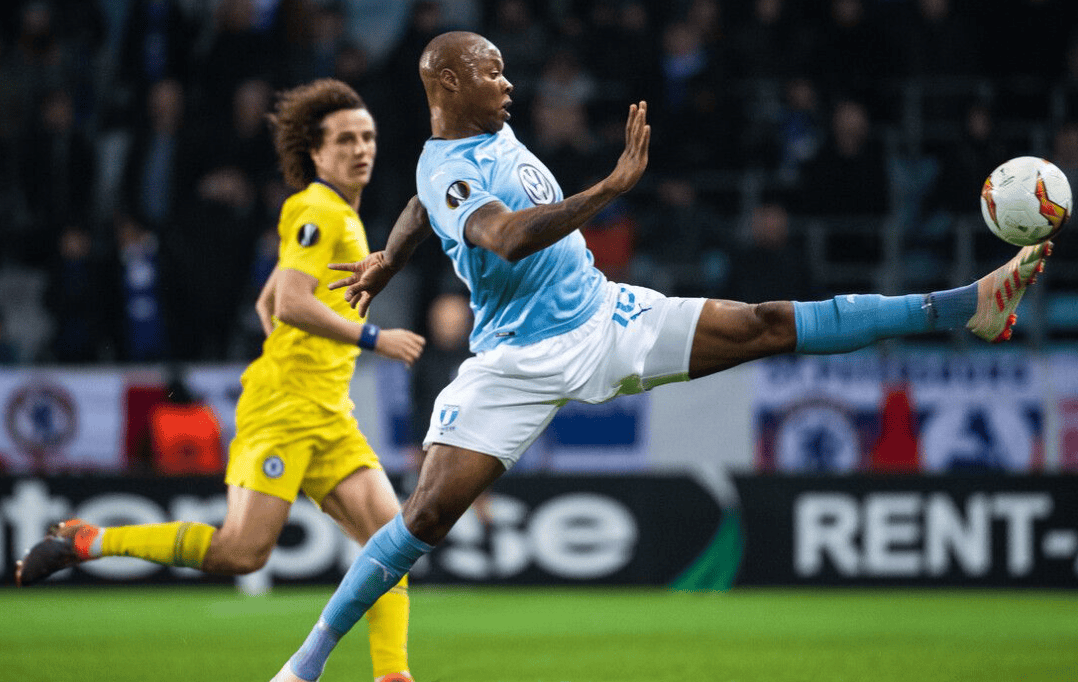 乐鱼-包含赛后荷甲传出新动向；巴黎圣日耳曼防线松动；管理层表态：压力陡增；轮换策略成焦点的词条-乐鱼