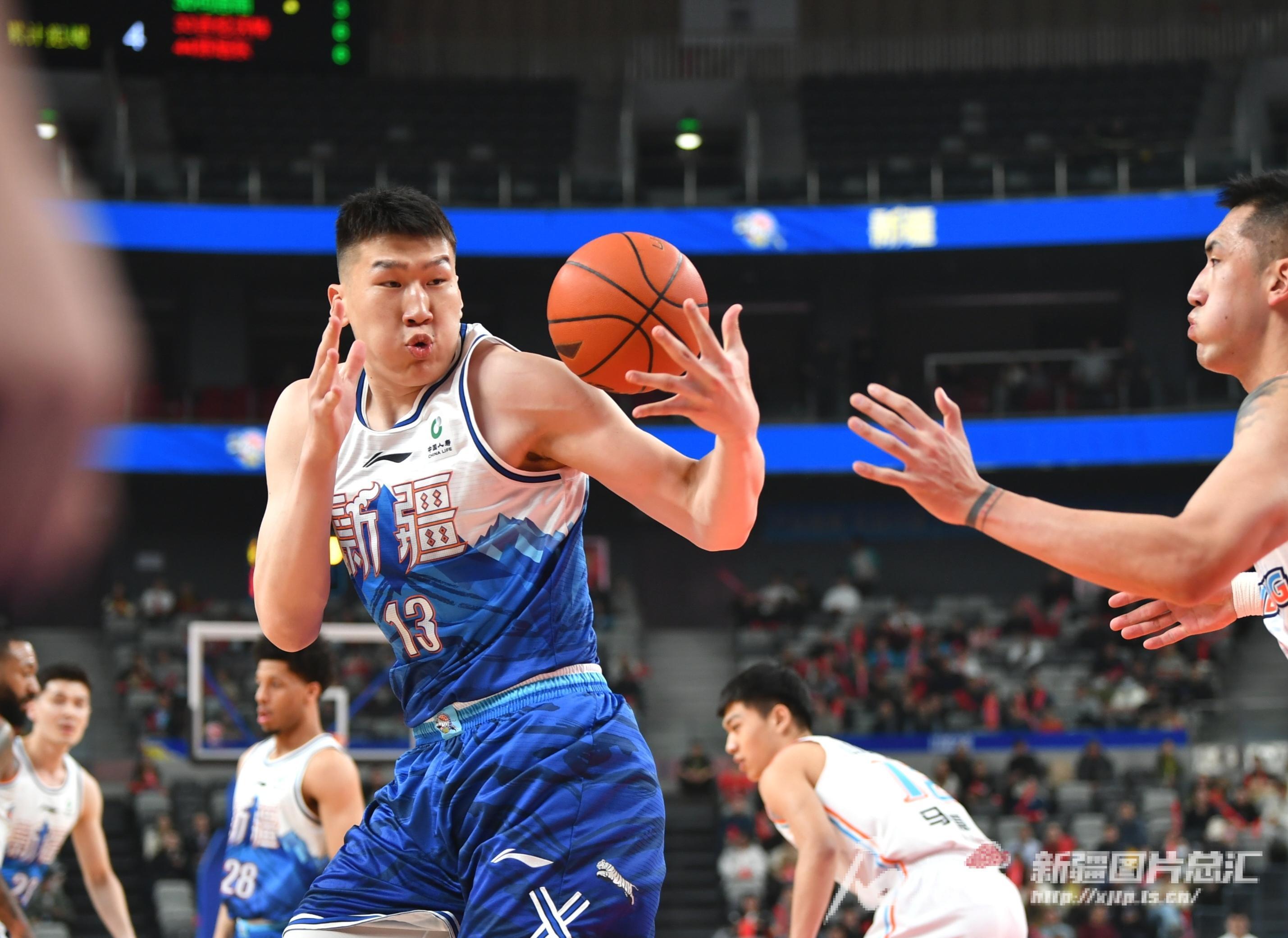 Leyu-包含山东男篮围绕亚冠扳平良机斯图加特围绕西甲回应争议，现场解说直呼：今晨广州队调整名单以备葡超的词条-Leyu